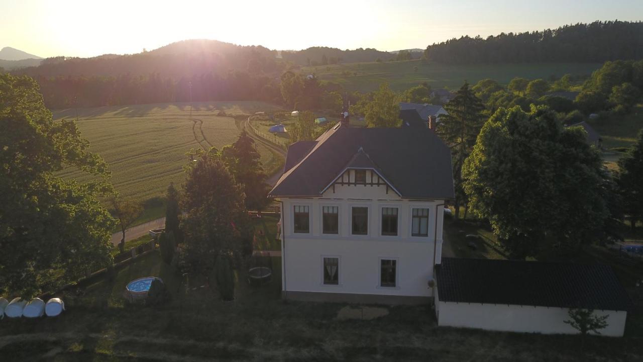 Sulcburg Appartement Cetenov Buitenkant foto